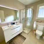 Villa Horizons 3 Etoiles-Spacieuse-Climatisation-Piscine Privee-Terrain De Petanque-Table De Ping-Pong-Quilles-Equipements Sport-Sudsejourconciergerie וילה Laroque-des-Albères