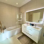 Villa Horizons 3 Etoiles-Spacieuse-Climatisation-Piscine Privee-Terrain De Petanque-Table De Ping-Pong-Quilles-Equipements Sport-Sudsejourconciergerie וילה