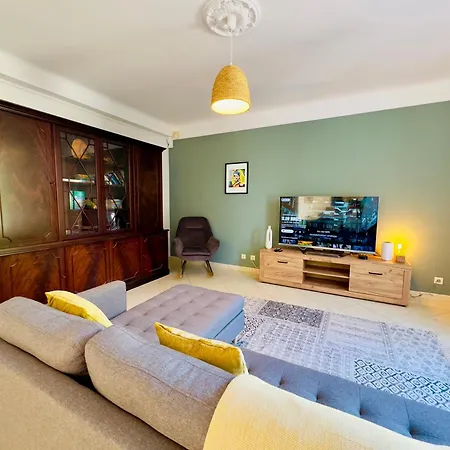 Horizons-spacious & Calm-air Conditioning-pool-5 Bedrooms-sudsejourconciergerie فيلة