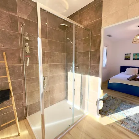 Horizons-spacious & Calm-air Conditioning-pool-5 Bedrooms-sudsejourconciergerie فيلة *