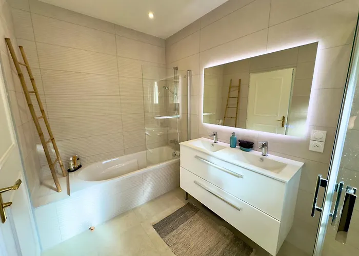 Villa Horizons 3 Etoiles-Spacieuse-Climatisation-Piscine Privee-Terrain De Petanque-Table De Ping-Pong-Quilles-Equipements Sport-Sudsejourconciergerie Vila